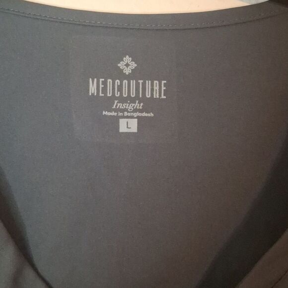 Med Couture gray scrub top size large - Picture 2 of 6